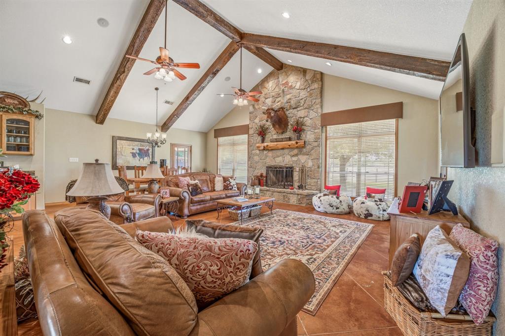 2548 Fm 1496 Property Photo 4