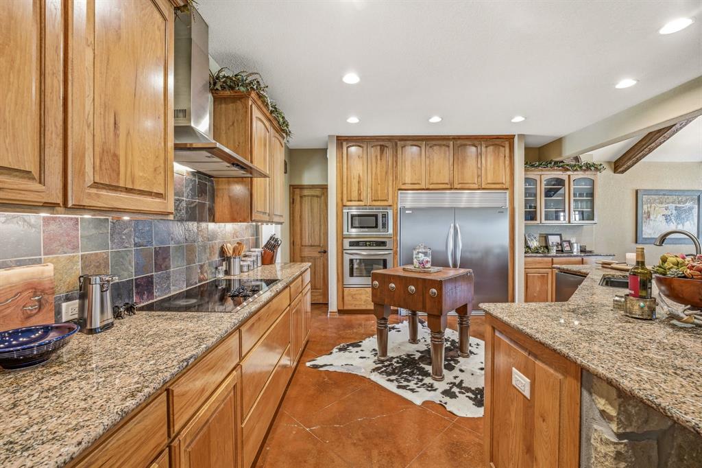 2548 Fm 1496 Property Photo 9