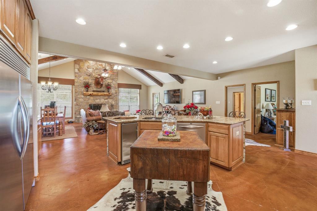 2548 Fm 1496 Property Photo 10