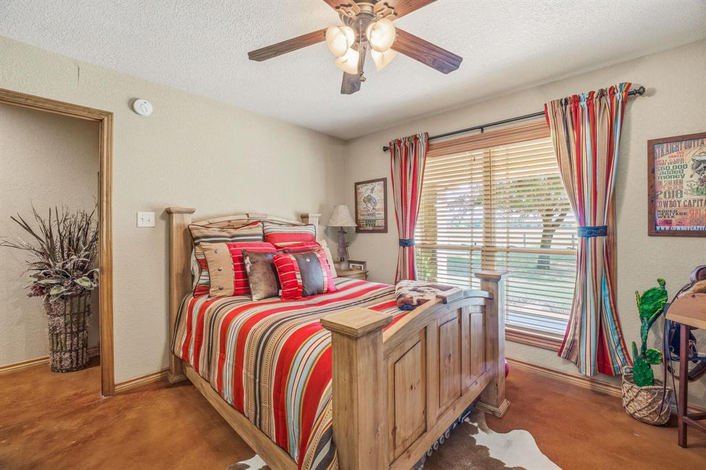 2548 Fm 1496 Property Photo 19