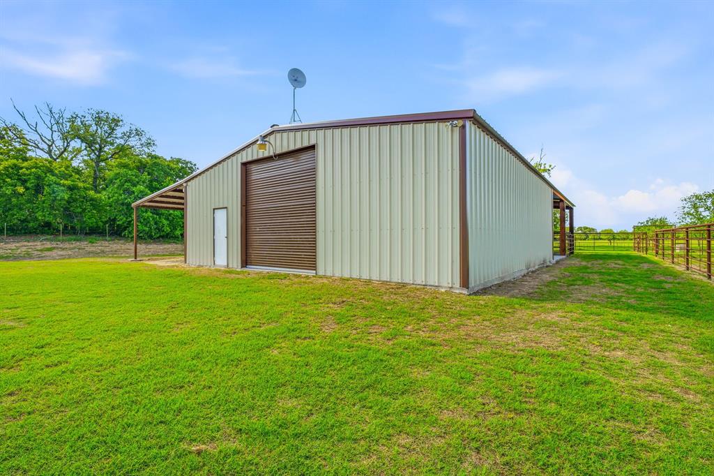 2548 Fm 1496 Property Photo 26