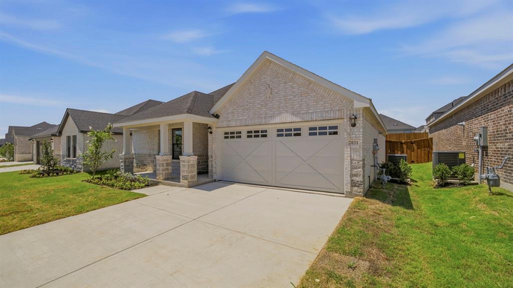 2031 Serene Springs Road Property Photo 2
