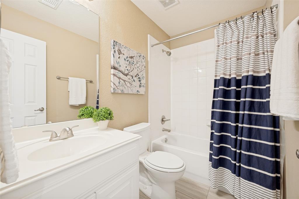 10172 Bowling Green Drive Property Photo 23