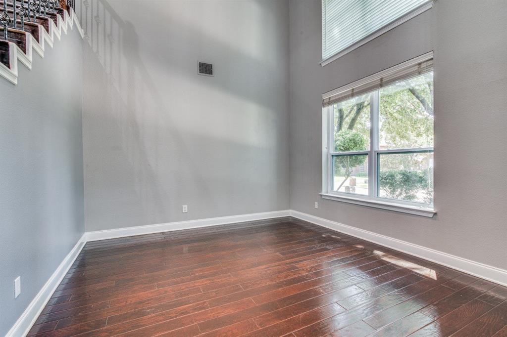 3814 Ridgecrest Avenue Property Photo 4