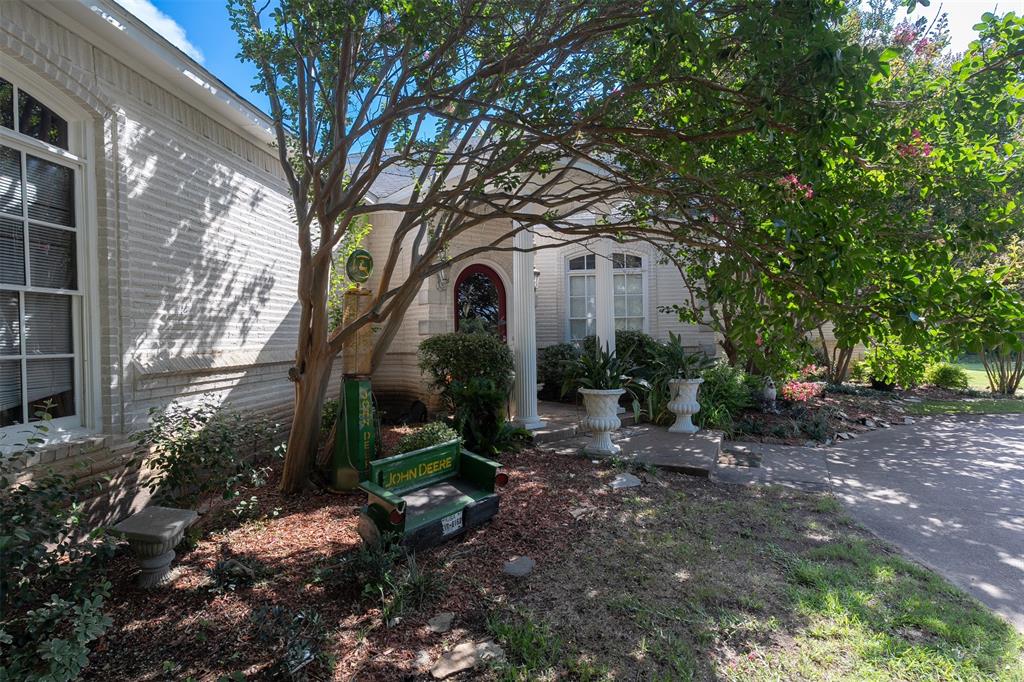 6529 Asher Road Property Photo 17