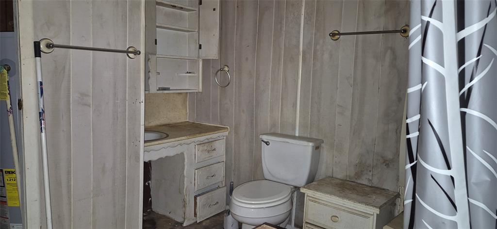 307 W Spruce Street Property Photo 6
