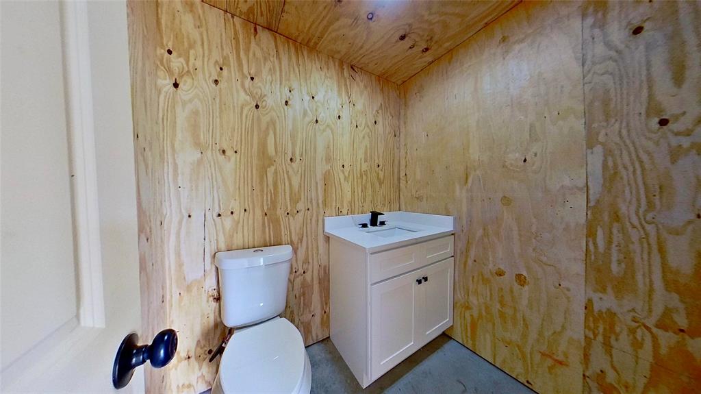 423 Fm 2377 Property Photo 32