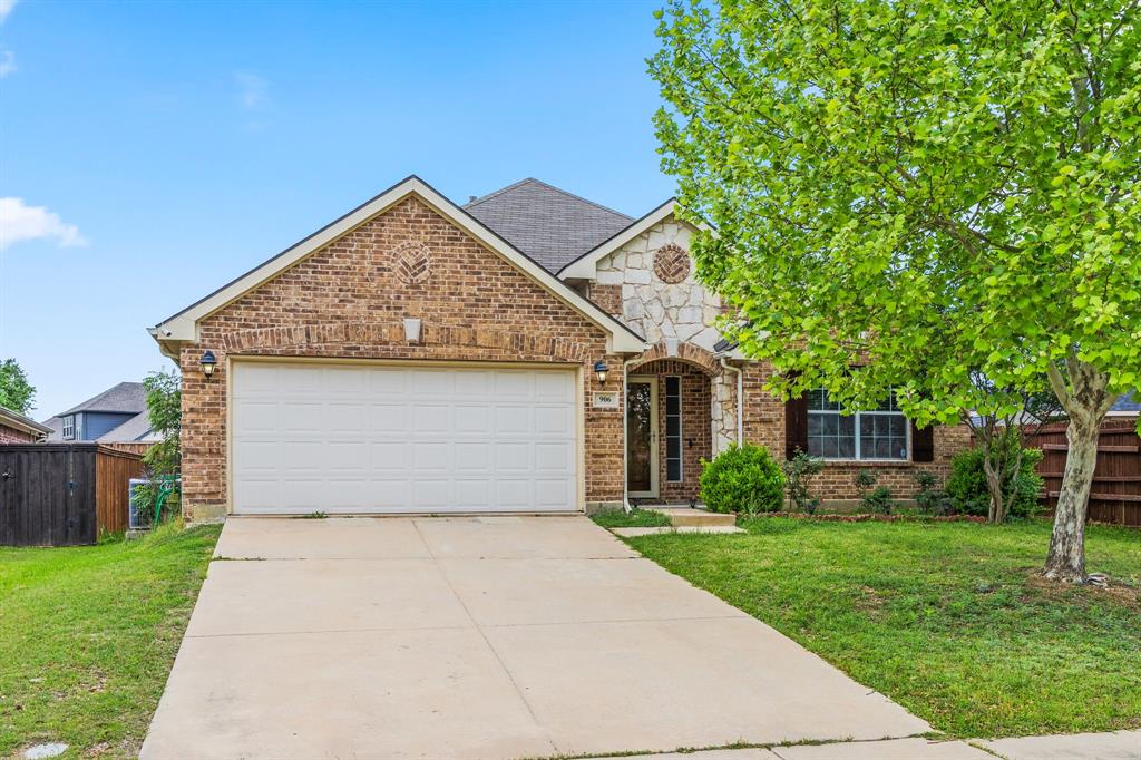 906 Horizon Ridge Circle Property Photo 1