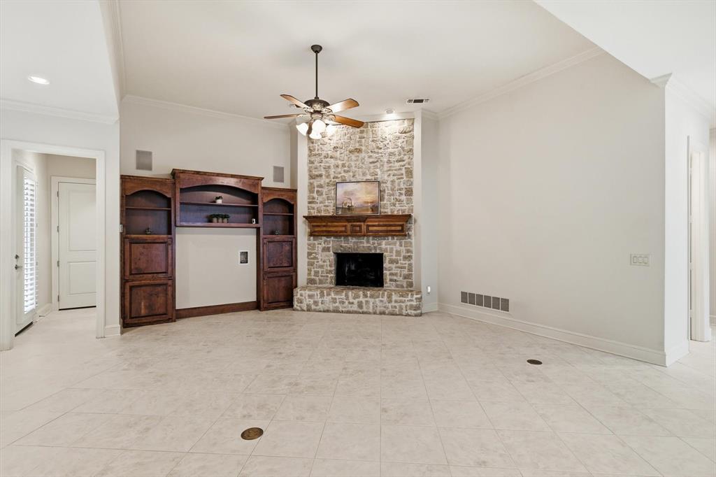 970 Crystal Cove Property Photo 14