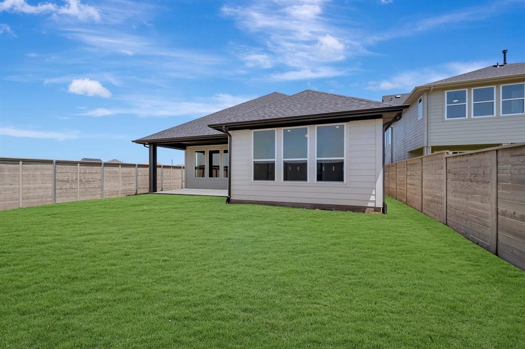 8105 Autumn Sage Trail Property Photo 6