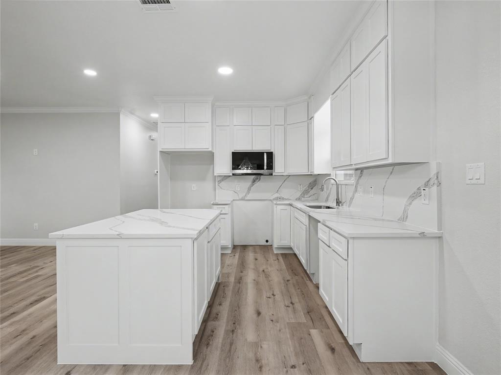 1211 E Cannon Street Property Photo 6