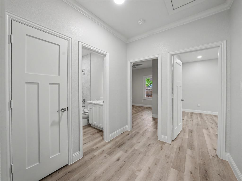1211 E Cannon Street Property Photo 10