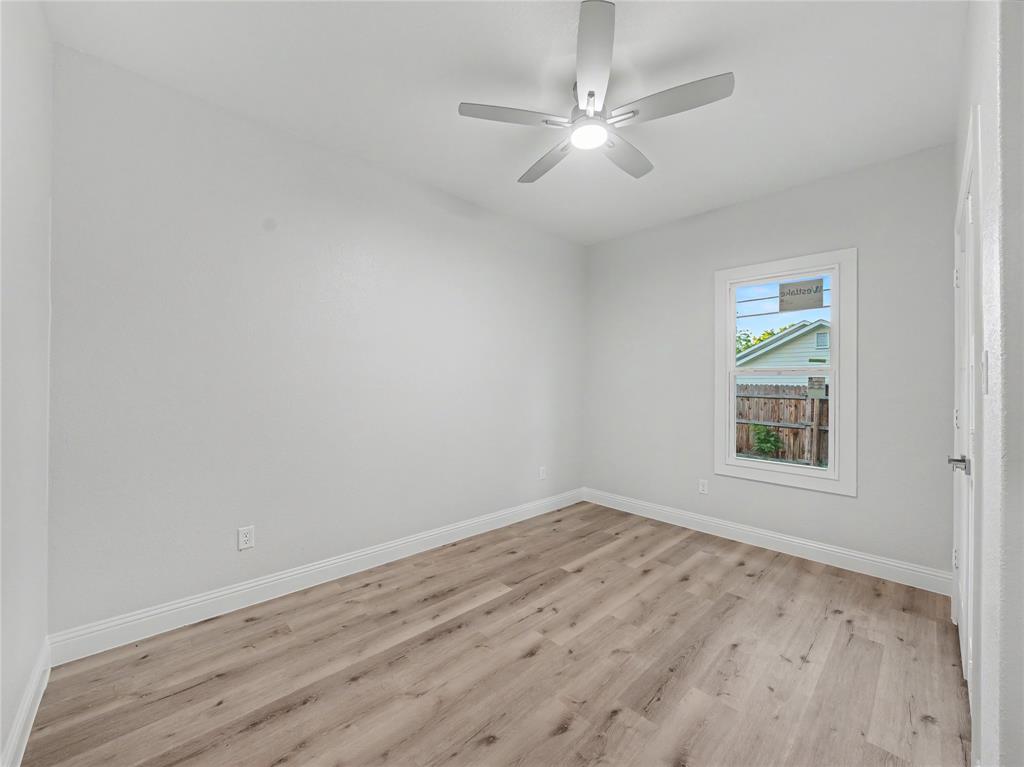 1211 E Cannon Street Property Photo 12