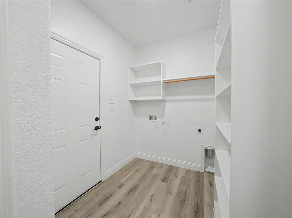 1211 E Cannon Street Property Photo 16
