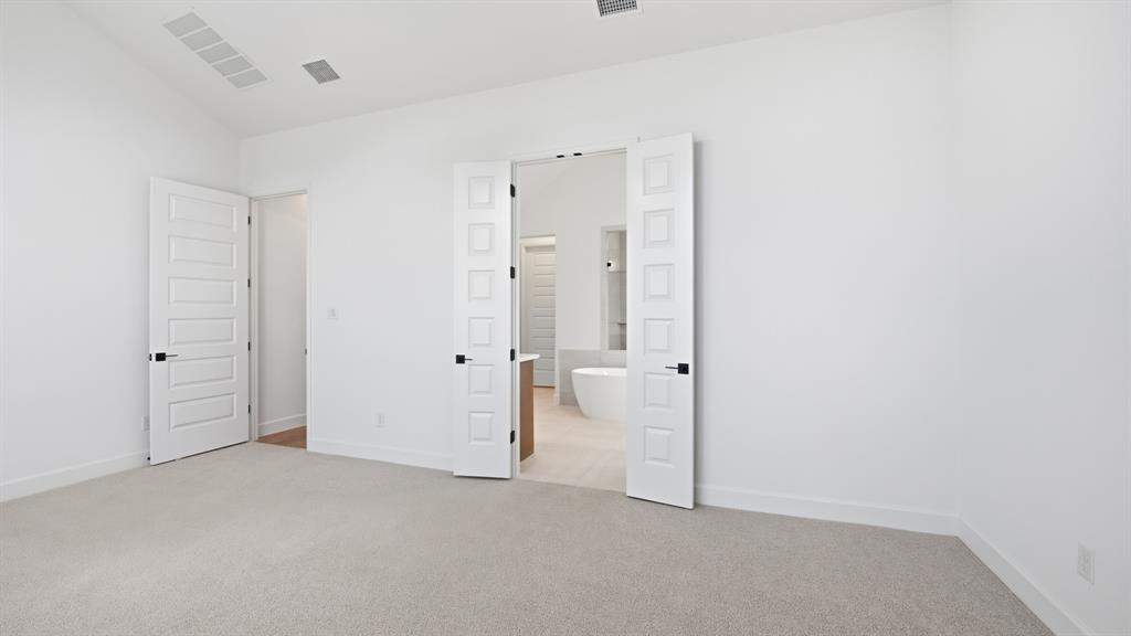 7333 Saker Street Property Photo 13