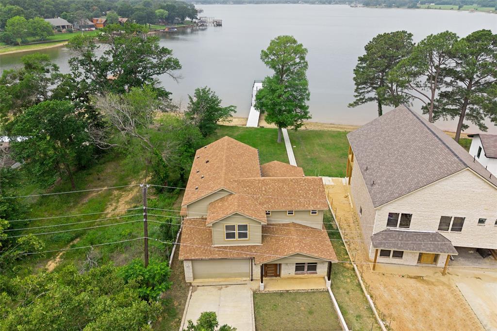 162 Oak Hills Drive Property Photo 1