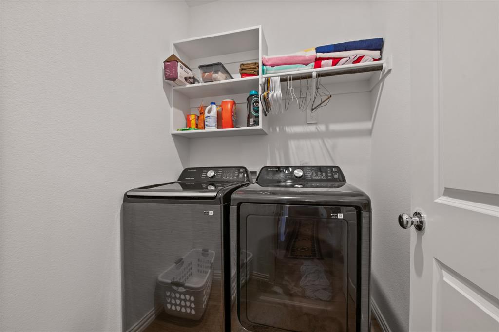 1810 Memorable Moment Drive Property Photo 19