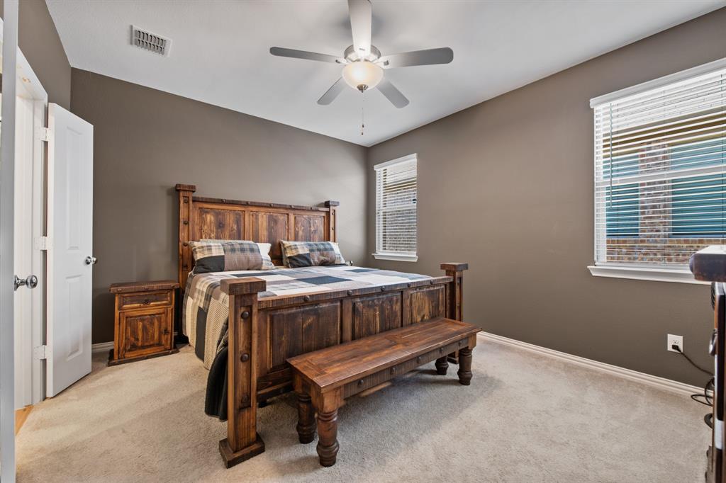 1810 Memorable Moment Drive Property Photo 20