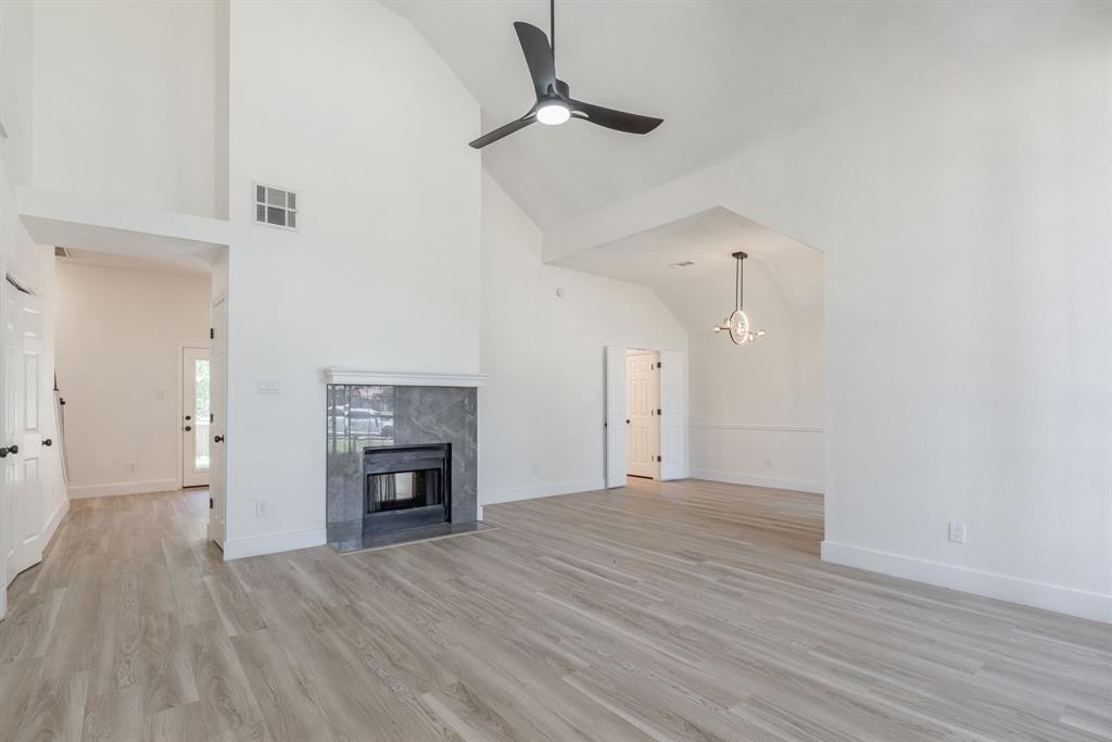 3901 Winter Park Property Photo 5