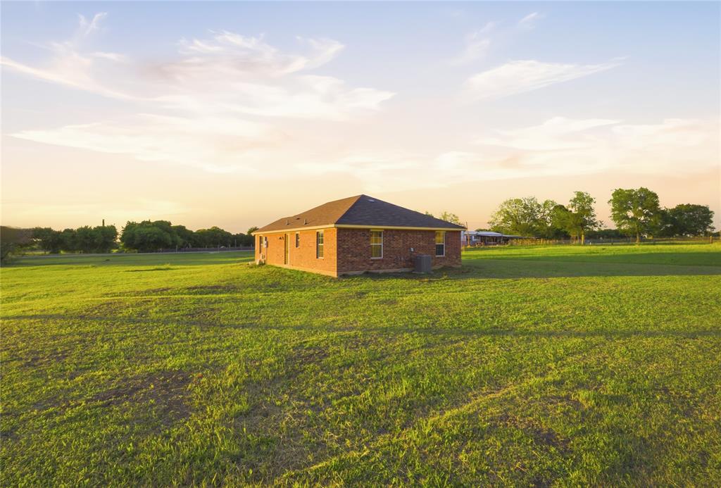 330 Fm 3147 Property Photo 2