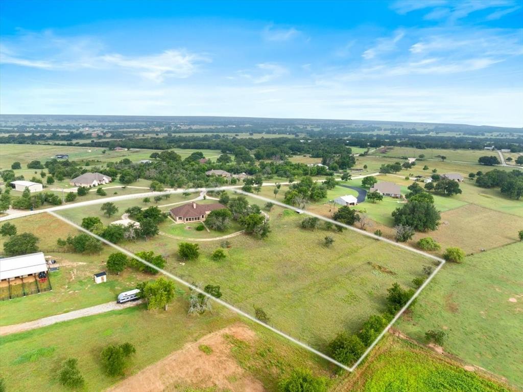 719 Private Road 897 Property Photo 5