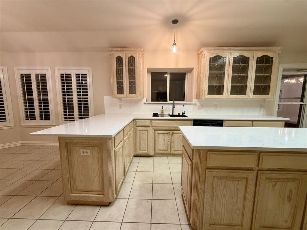 8816 Cleburne Highway Property Photo 7