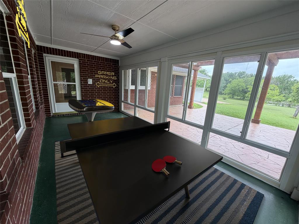 8816 Cleburne Highway Property Photo 10