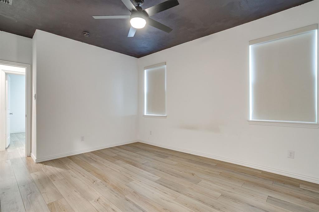1605 River Crossing Drive Property Photo 27