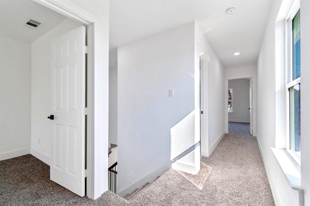 2113 Wright Street A Property Photo 11