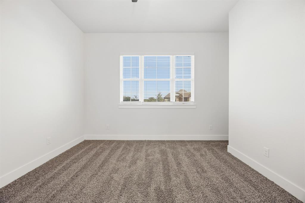 153 Dove Landing Property Photo 24