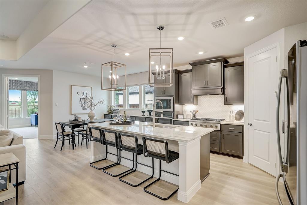 2040 Bluestem Road Property Photo 2