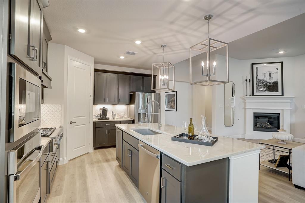 2040 Bluestem Road Property Photo 4