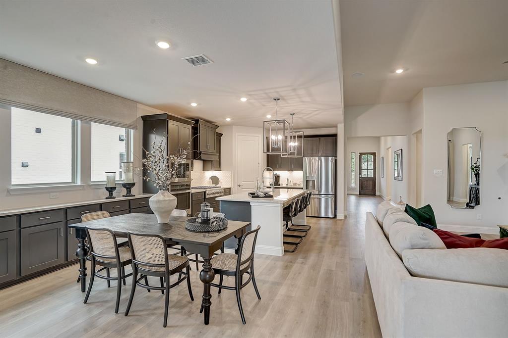 2040 Bluestem Road Property Photo 5