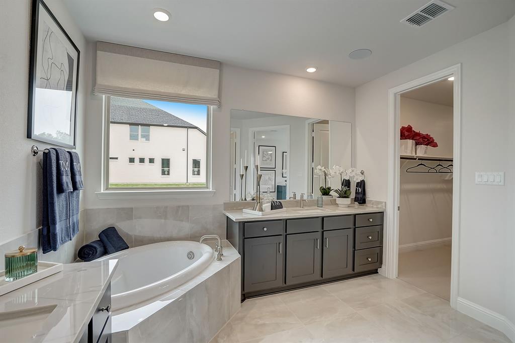 2040 Bluestem Road Property Photo 11