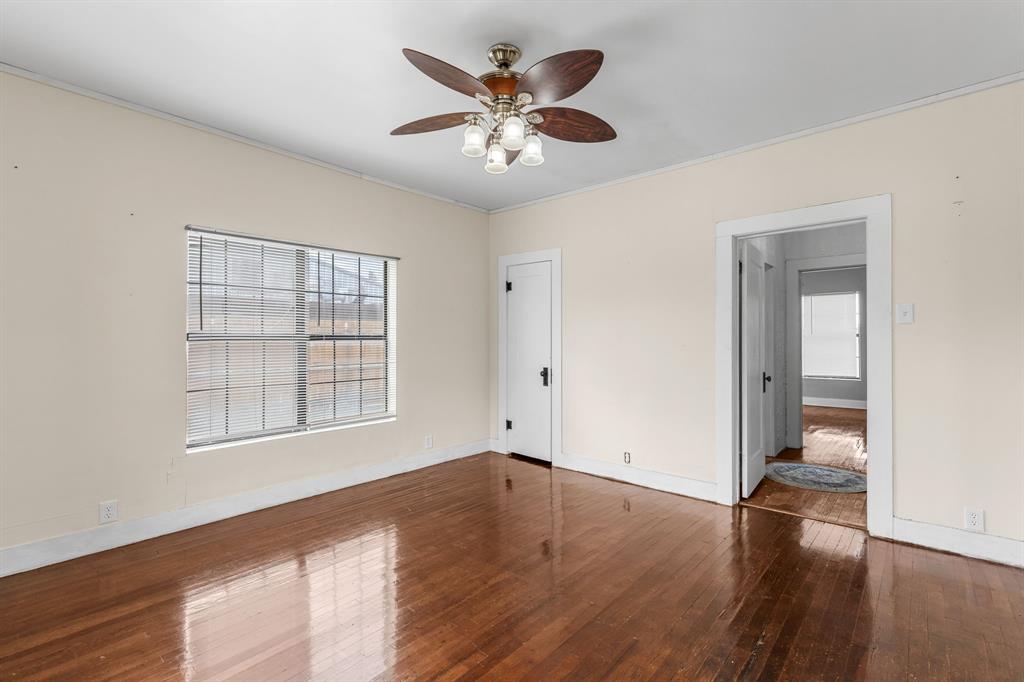 707 N River Street Property Photo 20