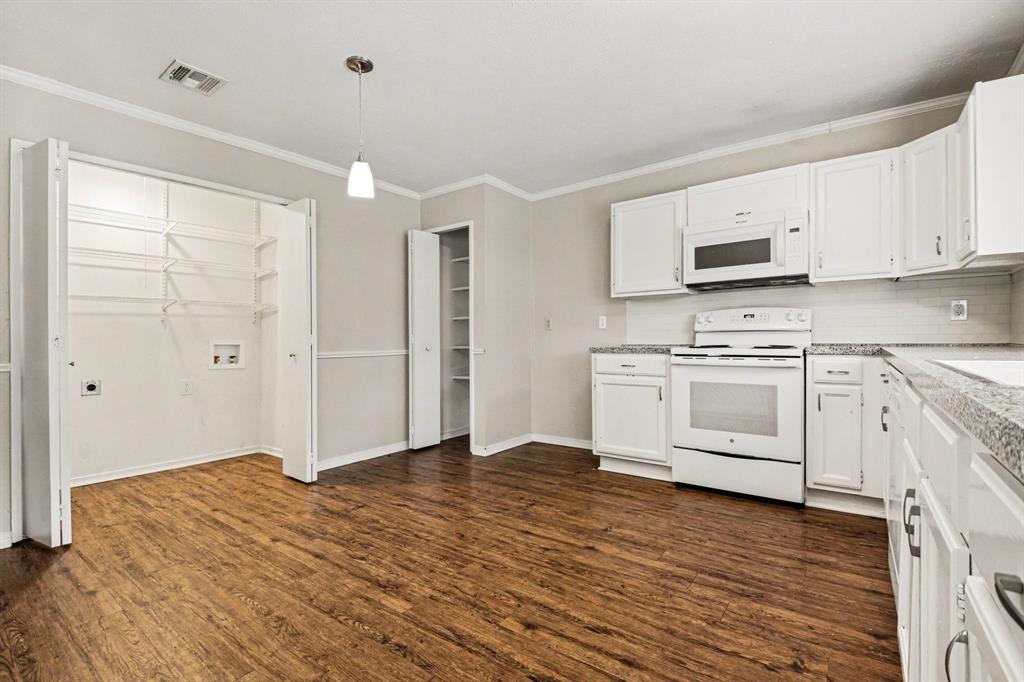 1408 Vanderbilt Drive Property Photo 10