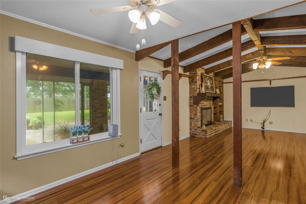 1810 Pluto Drive Property Photo 12