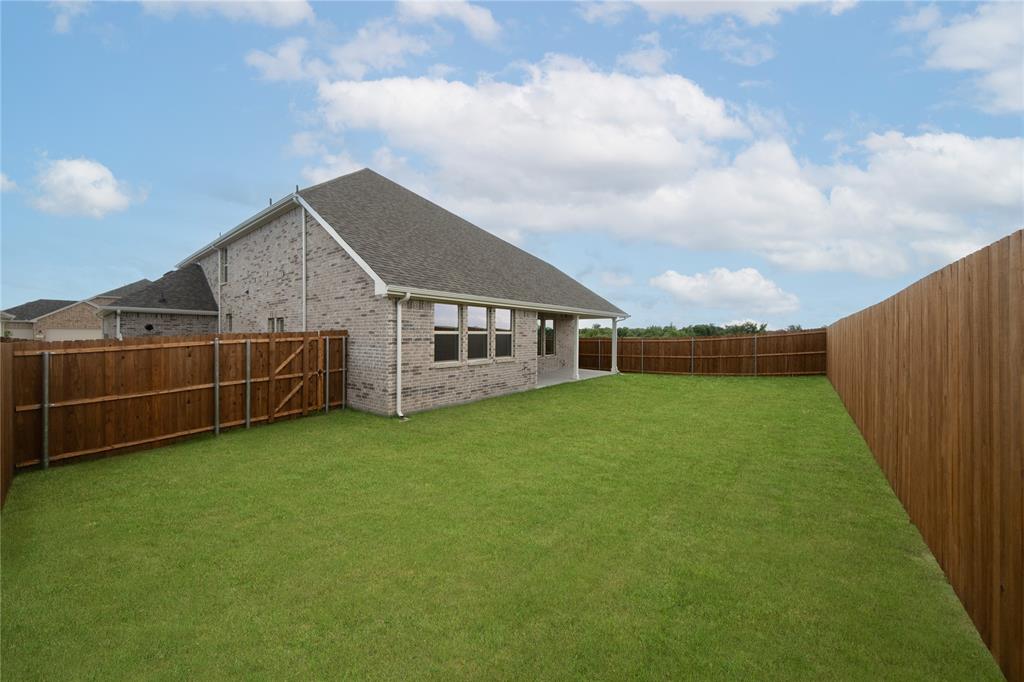 3104 Patrinia Street Property Photo 2