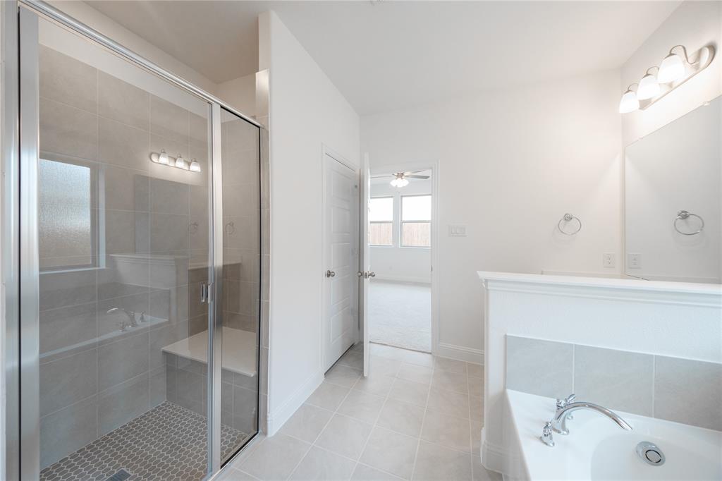 3104 Patrinia Street Property Photo 12