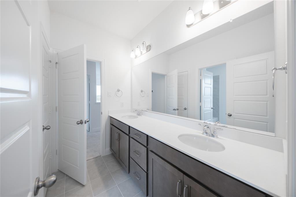 3104 Patrinia Street Property Photo 20