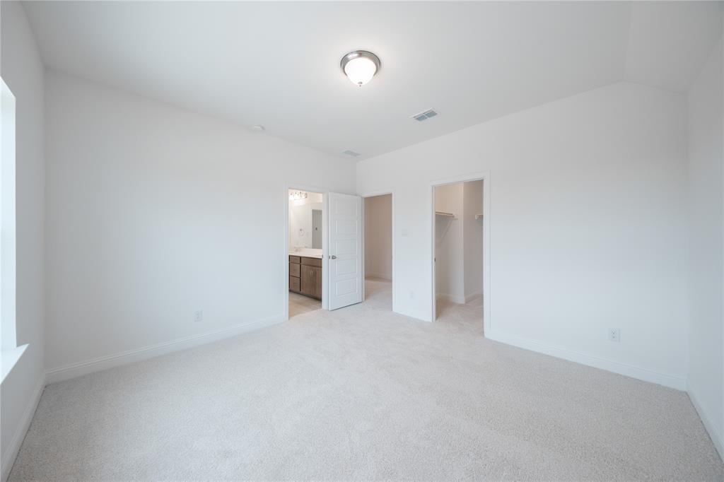 3104 Patrinia Street Property Photo 21