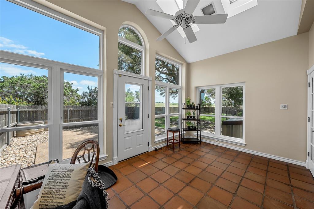 1010 Chapman Road Property Photo 10