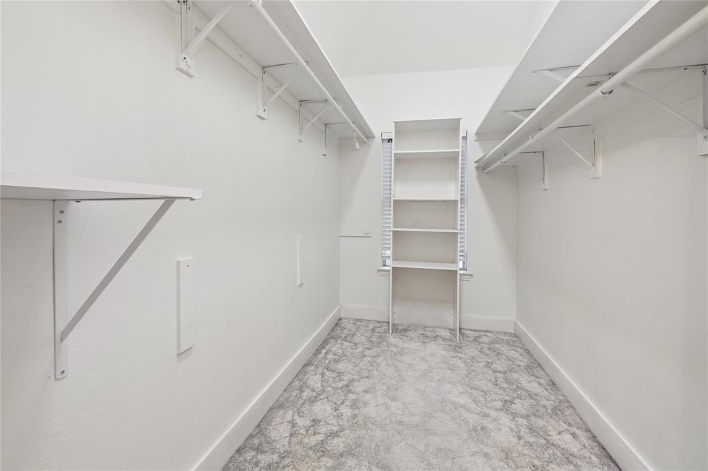 3905 Kite Meadow Drive Property Photo 27