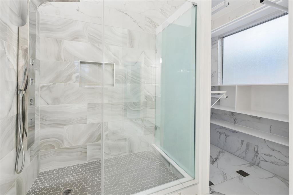 3905 Kite Meadow Drive Property Photo 28