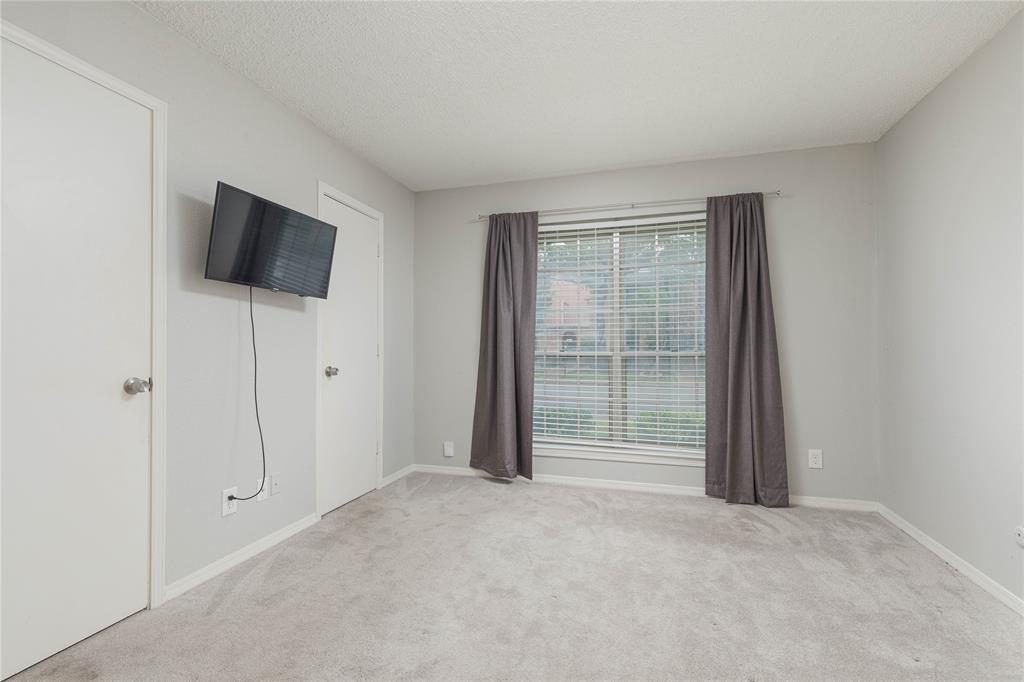 9142 Emberglow Lane Property Photo 13
