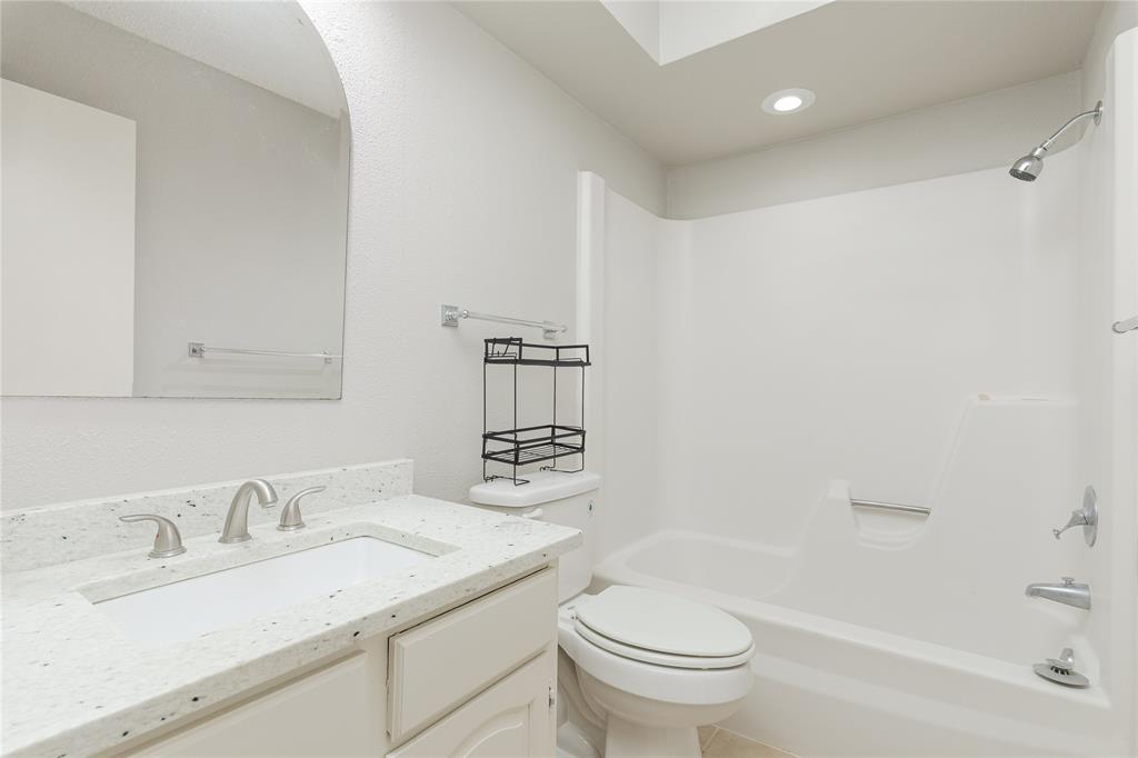 9142 Emberglow Lane Property Photo 14