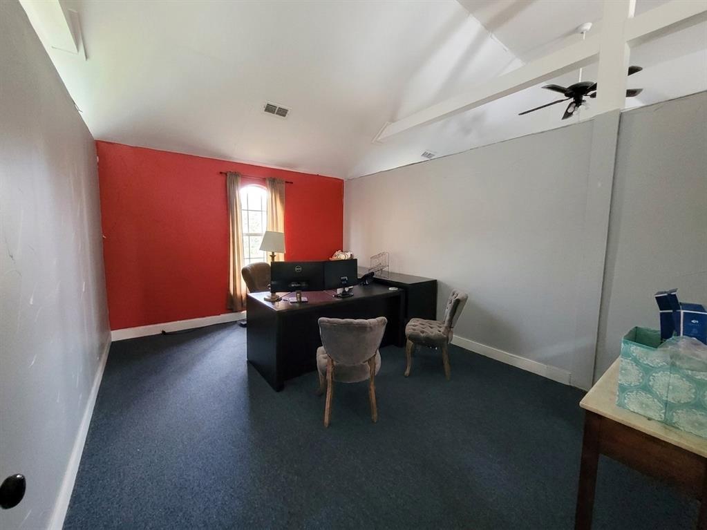 6804 Telephone Road Property Photo 19