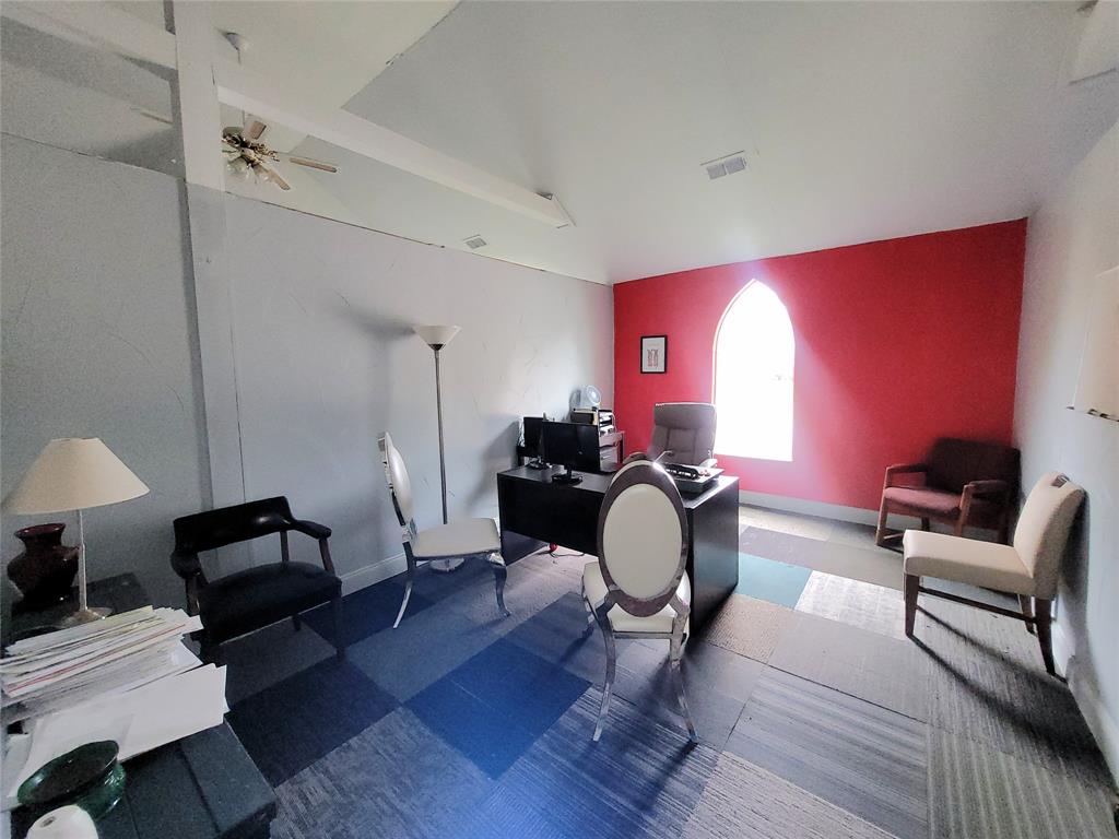 6804 Telephone Road Property Photo 22