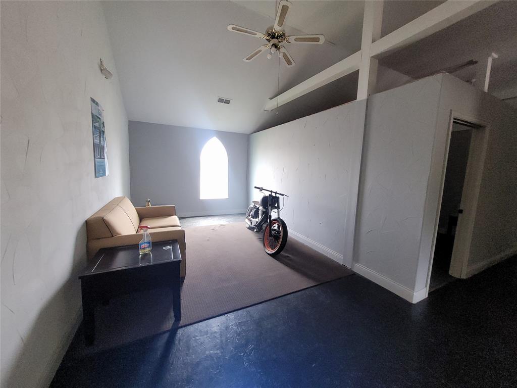 6804 Telephone Road Property Photo 31