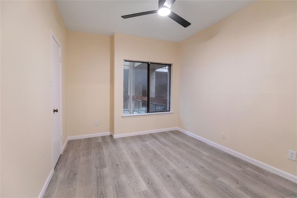 5550 Spring Valley Road H23 Property Photo 9